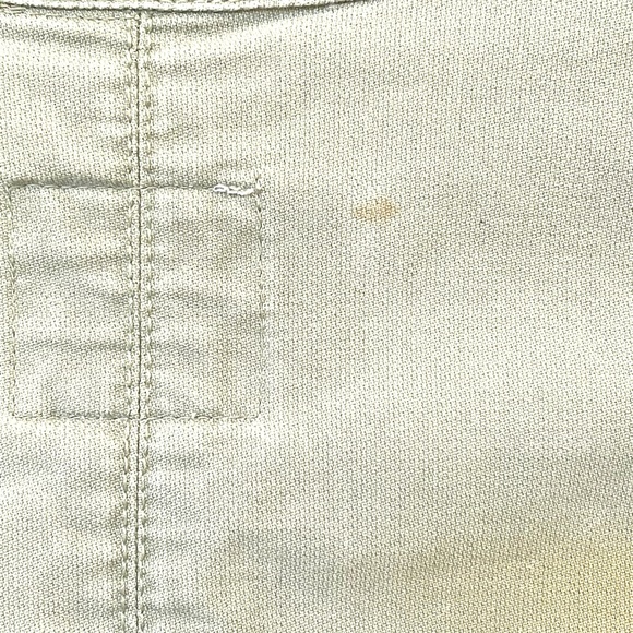 Green military jacket w/cute details - Picture 5 of 6